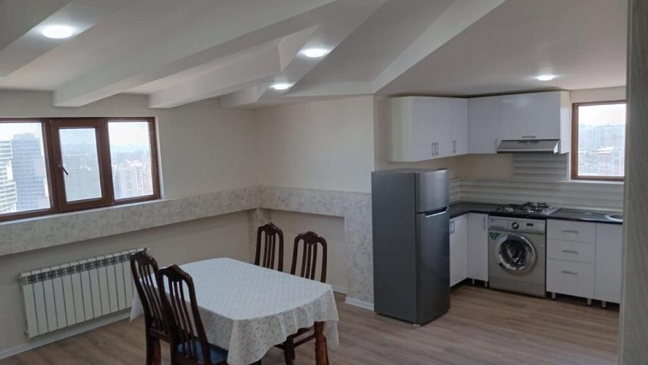 Kirayə verilir 3 otaqlı köhnə tikili, 100 m², 20 Yanvar m.-2