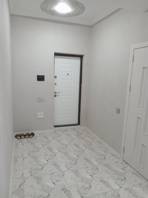 Kirayə verilir 3 otaqlı köhnə tikili, 100 m², 20 Yanvar m.-9