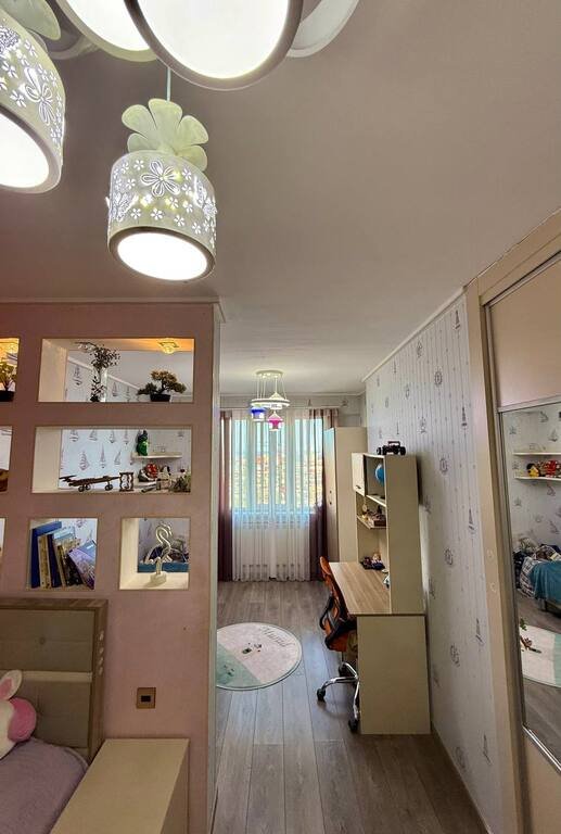 Kirayə verilir 3 otaqlı yeni tikili, 141 m², Nəriman Nərimanov m.-14