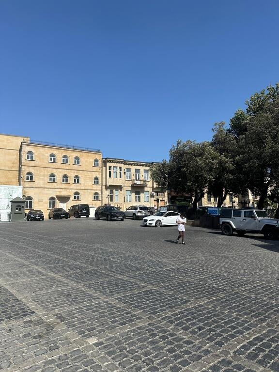 Satılır 3 otaqlı yeni tikili, 72 m², İçərişəhər m.-7