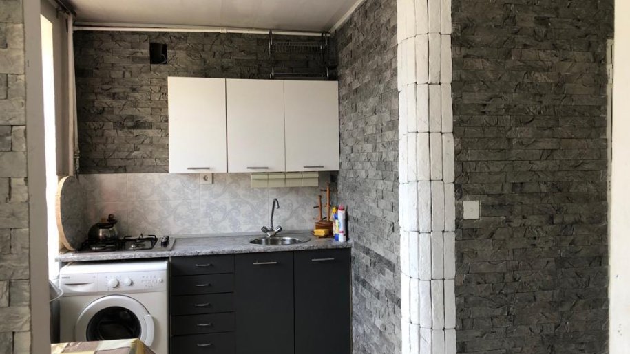 Kirayə verilir 2 otaqlı köhnə tikili, 42 m², 28 May m.-1