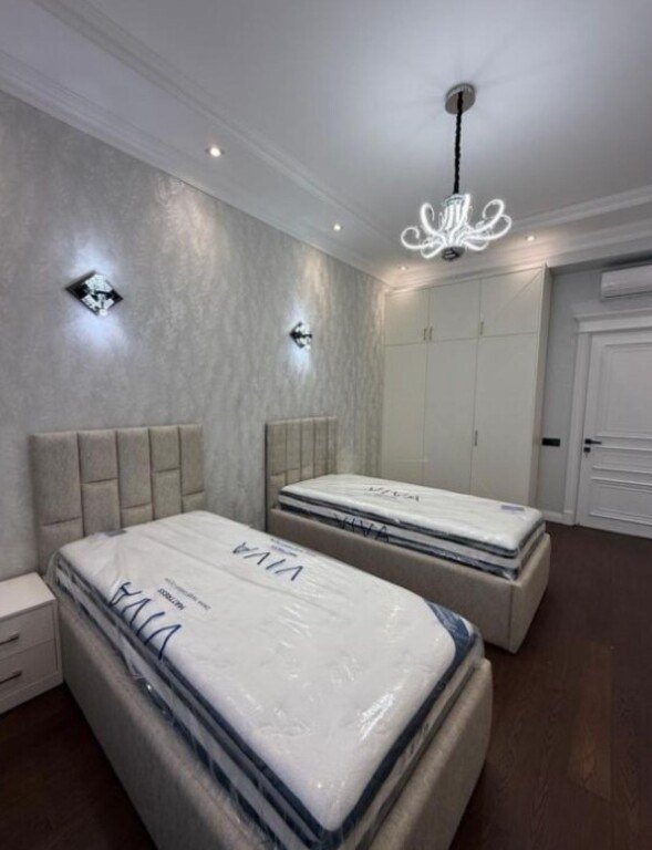 Kirayə verilir 3 otaqlı yeni tikili, 157 m², Xətai-13
