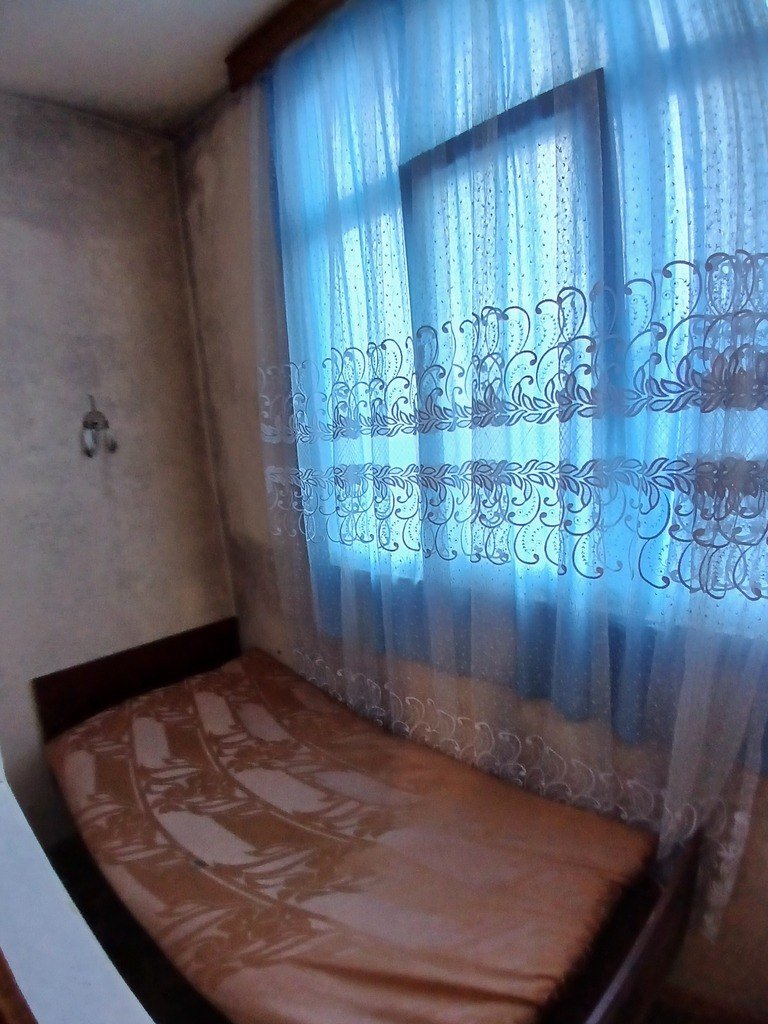 Kirayə verilir 1 otaqlı köhnə tikili, 50 m², İnşaatçılar m.-4
