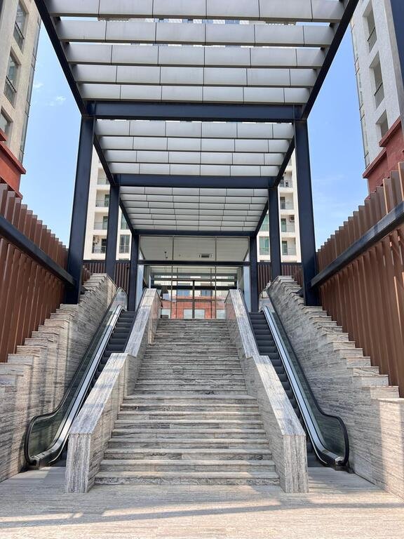 Satılır 3 otaqlı yeni tikili, 130 m², İçərişəhər m.-2