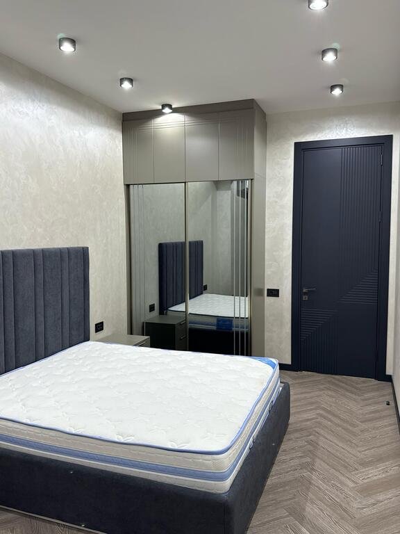 Satılır 3 otaqlı yeni tikili, 130 m², İçərişəhər m.-15