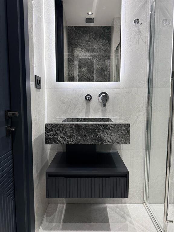Satılır 3 otaqlı yeni tikili, 130 m², İçərişəhər m.-23
