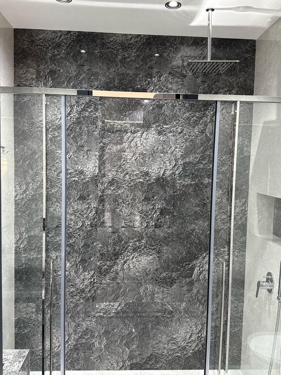 Satılır 3 otaqlı yeni tikili, 130 m², İçərişəhər m.-24