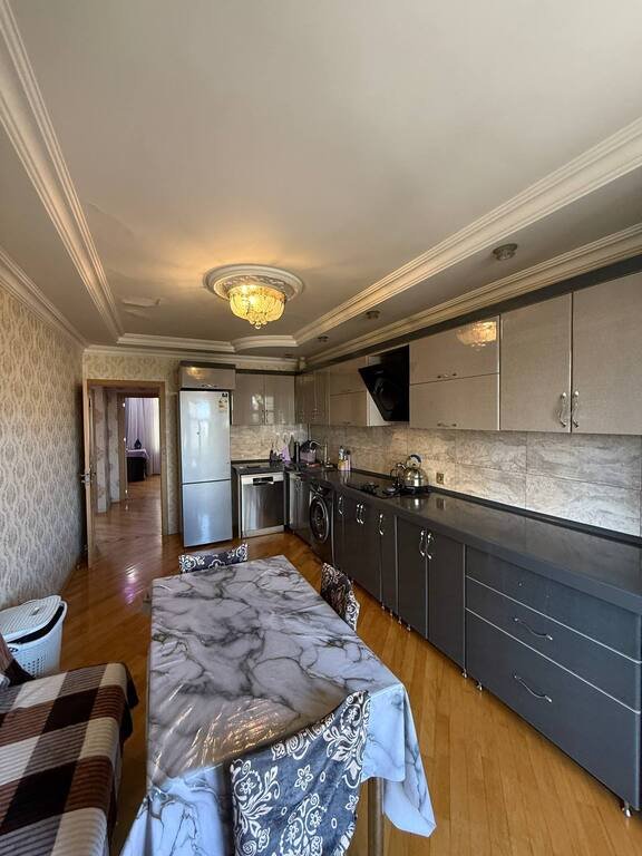 Satılır 5 otaqlı köhnə tikili, 120 m², Əhmədli m.-4