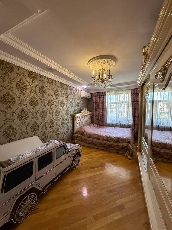 Satılır 5 otaqlı köhnə tikili, 120 m², Əhmədli m.-8