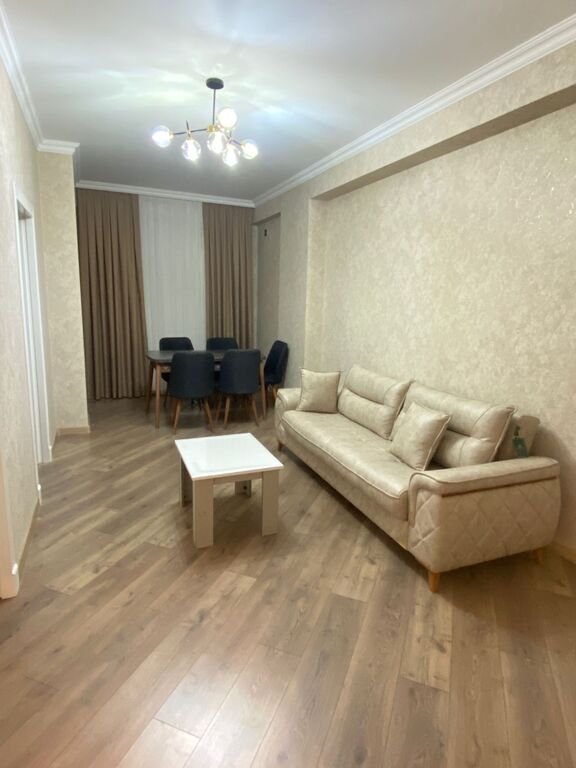Kirayə verilir 3 otaqlı yeni tikili, 85 m², İnşaatçılar m.-1