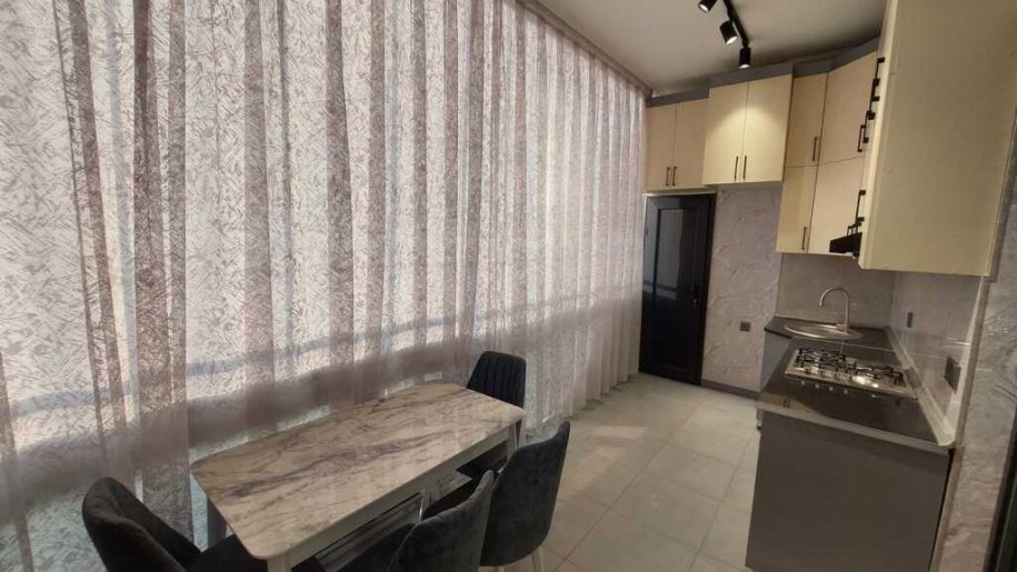 Kirayə verilir 3 otaqlı yeni tikili, 80 m², Avtovağzal m.-11
