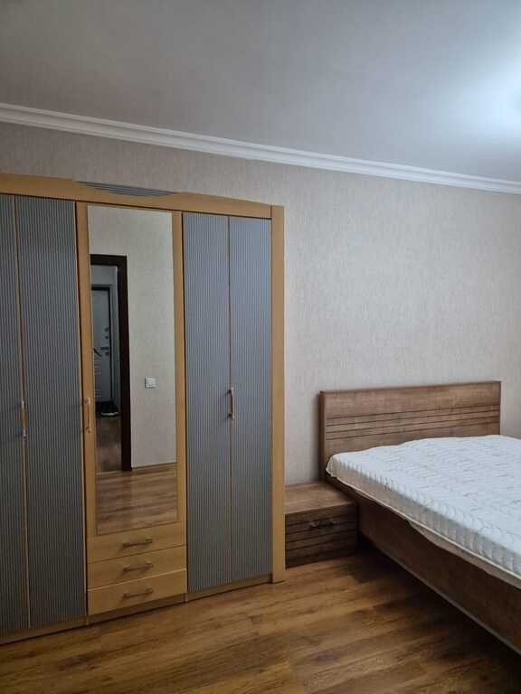 Kirayə verilir 2 otaqlı köhnə tikili, 90 m², Səbail-12