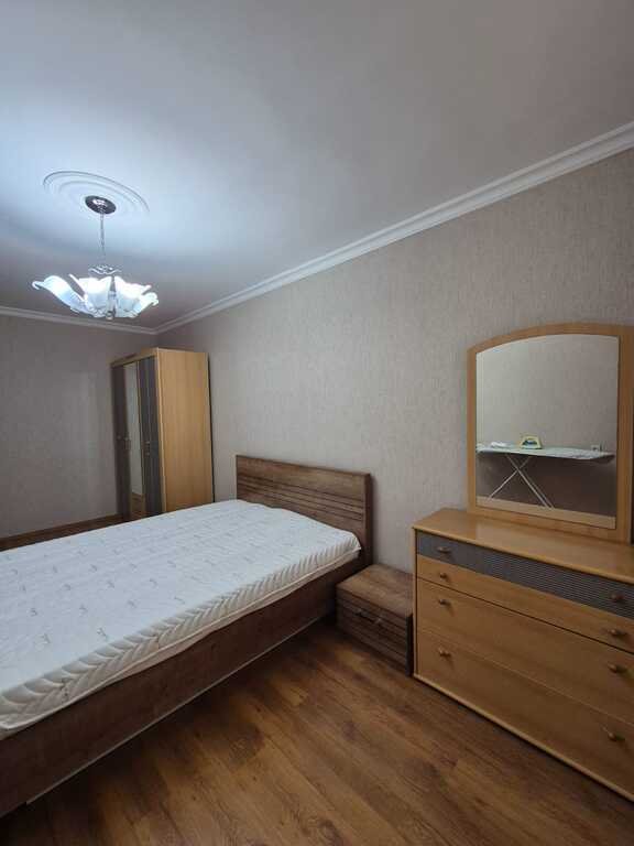 Kirayə verilir 2 otaqlı köhnə tikili, 90 m², Səbail-14