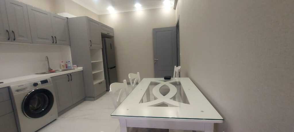 Kirayə verilir 2 otaqlı yeni tikili, 90 m², Azadlıq Prospekti m.-7