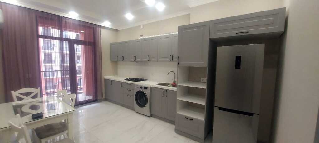 Kirayə verilir 2 otaqlı yeni tikili, 90 m², Azadlıq Prospekti m.-18