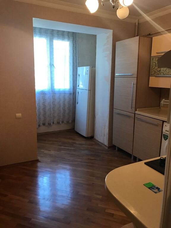 Kirayə verilir 1 otaqlı köhnə tikili, 35 m², Azadlıq Prospekti m.-6