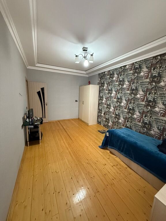 Satılır 4 otaqlı köhnə tikili, 100 m², Həzi Aslanov m.-6