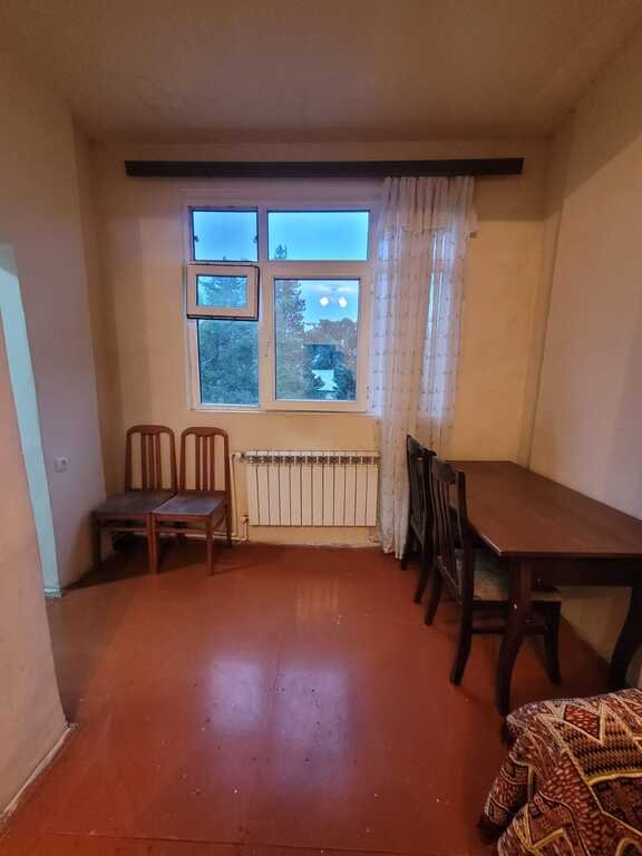 Kirayə verilir 2 otaqlı köhnə tikili, 50 m², 20 Yanvar m.-4
