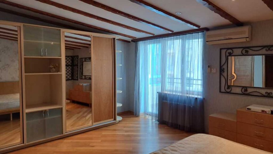 Kirayə verilir 5 otaqlı yeni tikili, 250 m², İçərişəhər m.-6