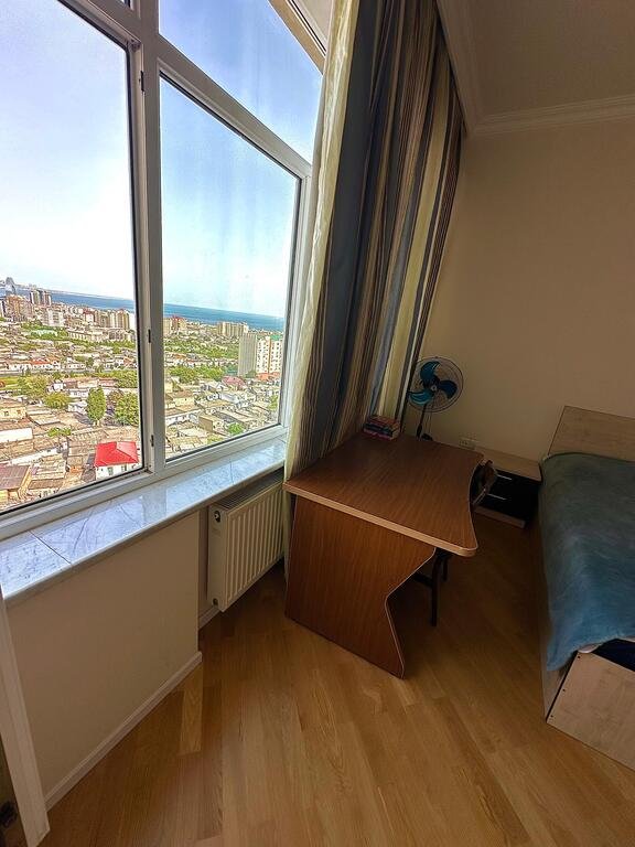 Kirayə verilir 3 otaqlı yeni tikili, 150 m², Elmlər Akademiyası m.-12