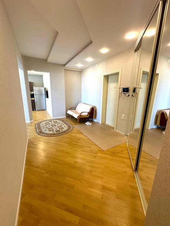 Kirayə verilir 3 otaqlı yeni tikili, 150 m², Elmlər Akademiyası m.-16