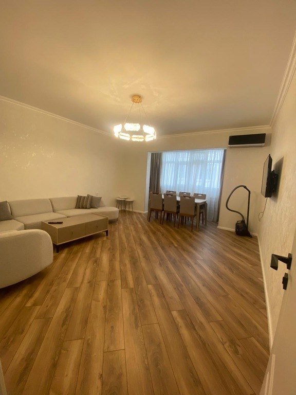 Satılır 3 otaqlı köhnə tikili, 80 m², Səbail-1