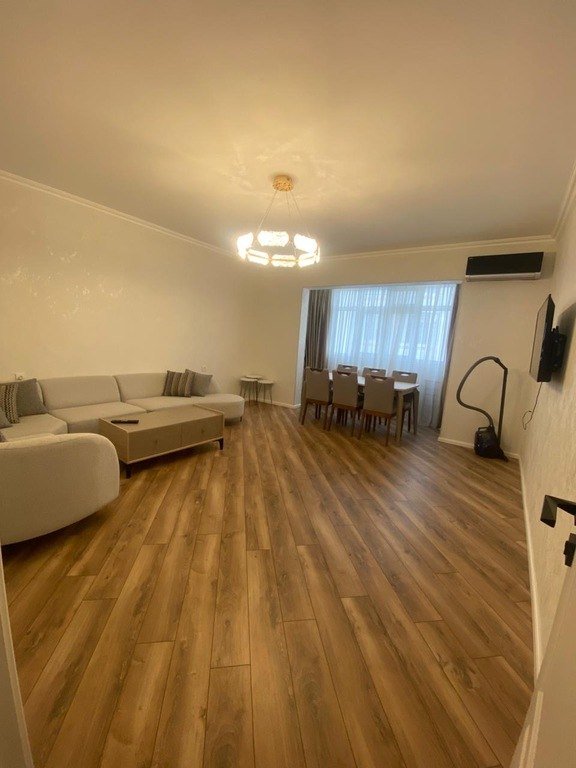 Satılır 3 otaqlı köhnə tikili, 80 m², Səbail-2