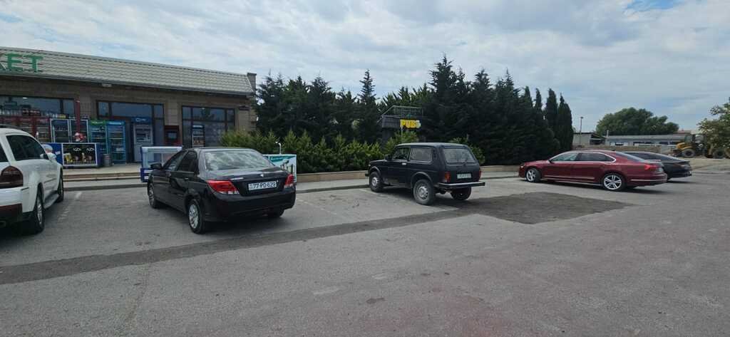 280 m<sup>2</sup> obyekt satılır, Xəzər-8