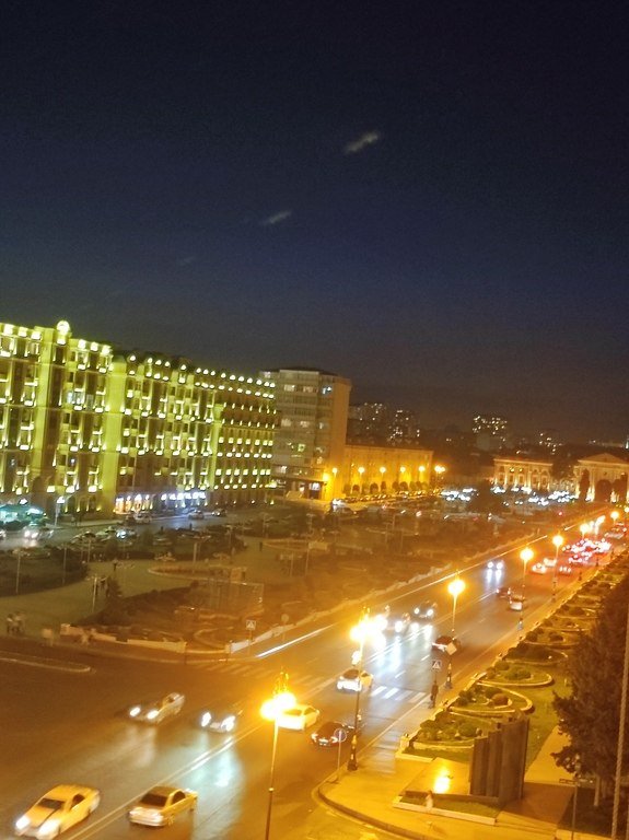 Kirayə verilir 4 otaqlı yeni tikili, 220 m², Gənclik m.-16