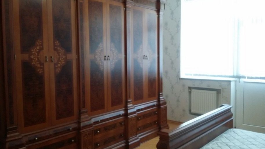 Kirayə verilir 4 otaqlı yeni tikili, 220 m², Gənclik m.-25