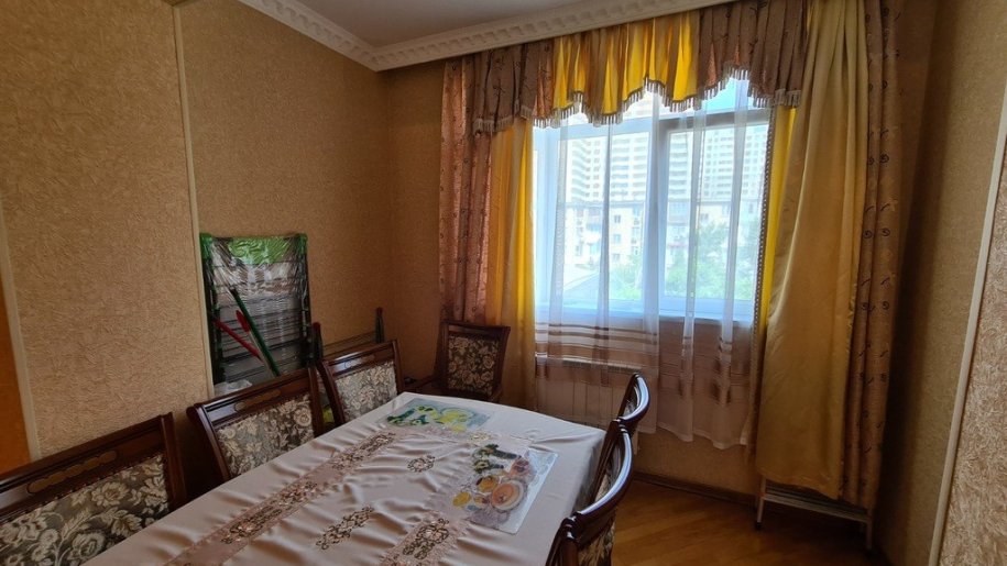 Satılır 3 otaqlı köhnə tikili, 75 m², Xətai m.-5