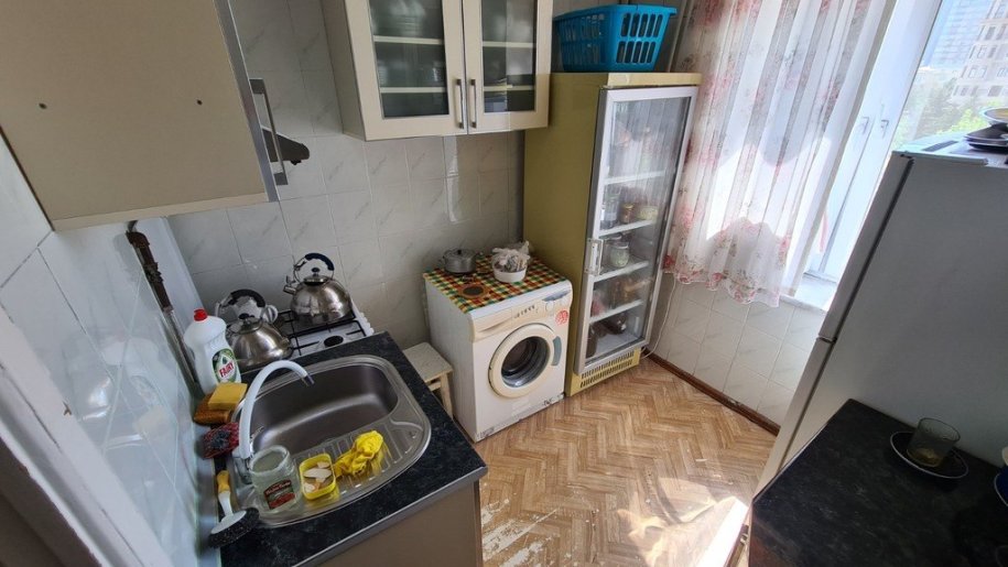 Satılır 3 otaqlı köhnə tikili, 75 m², Xətai m.-15