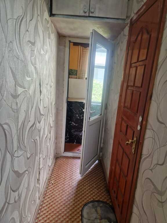 Satılır 2 otaqlı köhnə tikili, 55 m², Qara Qarayev m.-8