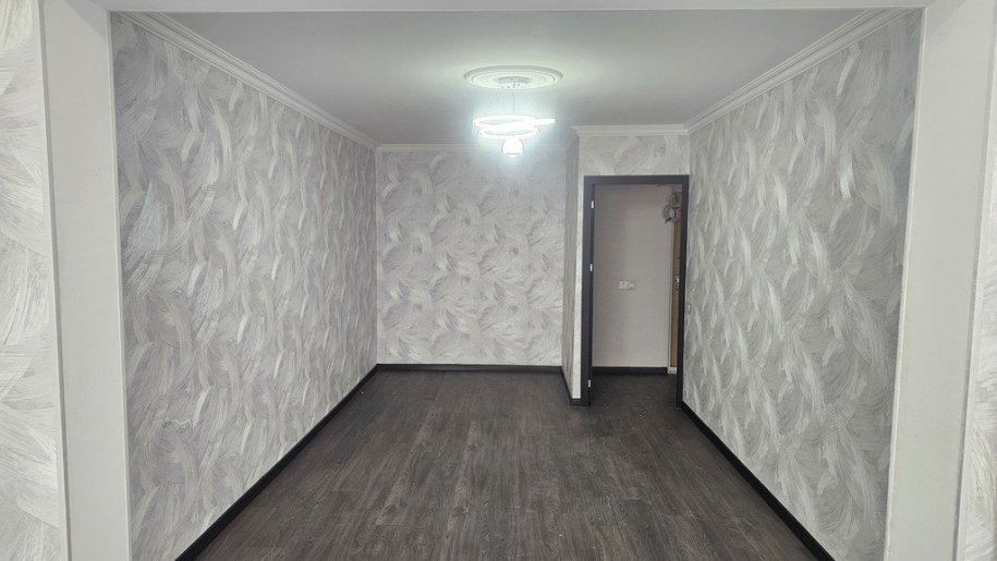 Satılır 1 otaqlı köhnə tikili, 37 m², Xalqlar dostluğu m.-3