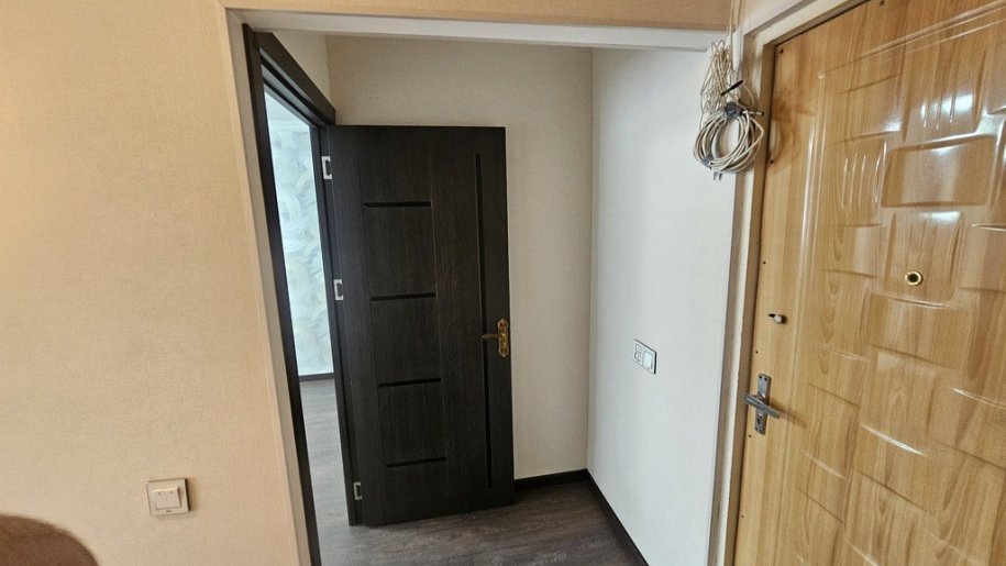 Satılır 1 otaqlı köhnə tikili, 37 m², Xalqlar dostluğu m.-13