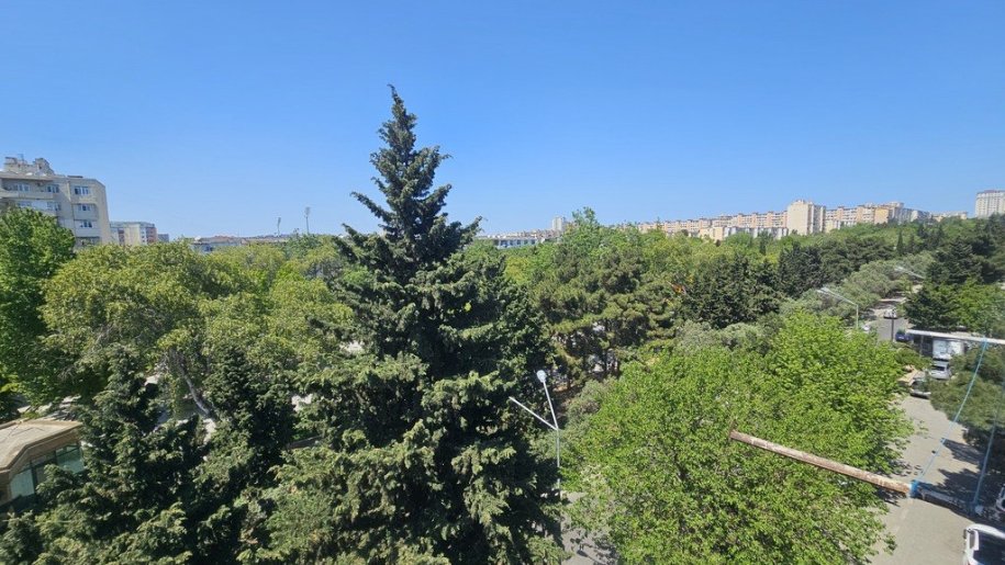 Satılır 1 otaqlı köhnə tikili, 37 m², Xalqlar dostluğu m.-16