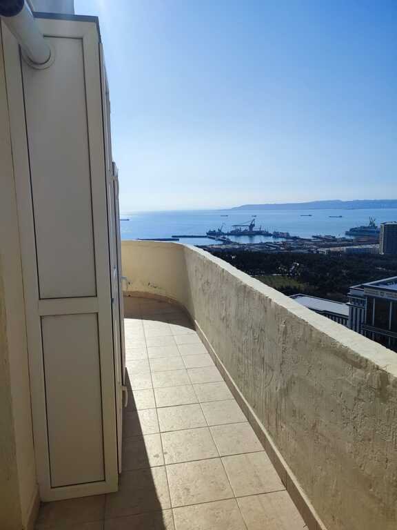 Satılır 3 otaqlı yeni tikili, 120 m², Həzi Aslanov m.-12