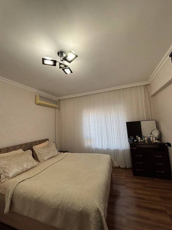 Satılır 3 otaqlı köhnə tikili, 70 m², Xətai m.-2