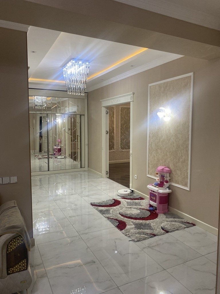 Satılır 4 otaqlı yeni tikili, 178.3 m², Elmlər Akademiyası m.-16