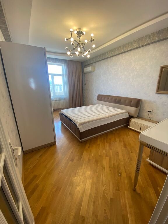 Kirayə verilir 3 otaqlı yeni tikili, 157 m², Xətai m.-6