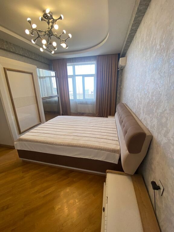 Kirayə verilir 3 otaqlı yeni tikili, 157 m², Xətai m.-7
