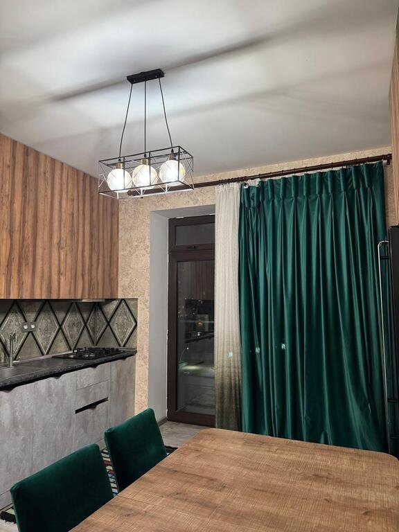 Kirayə verilir 3 otaqlı yeni tikili, 109 m², 8 noyabr-16