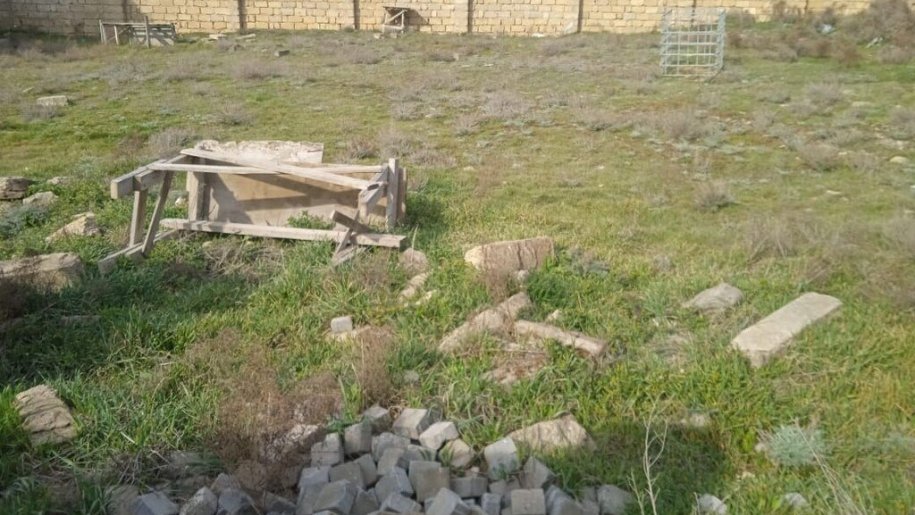6 sot torpaq satılır, Badamdar-1