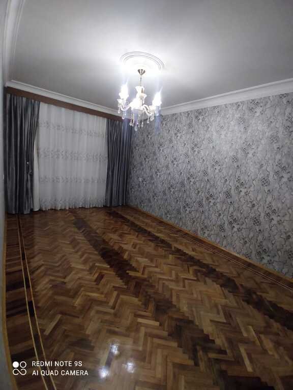 Satılır 3 otaqlı köhnə tikili, 85 m², Memar Əcəmi m.-2