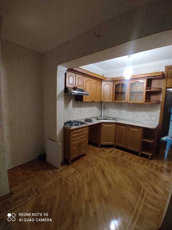 Satılır 3 otaqlı köhnə tikili, 85 m², Memar Əcəmi m.-5