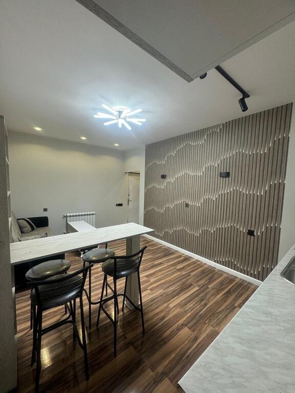 Kirayə verilir 2 otaqlı köhnə tikili, 40 m², Nəsimi m.-5