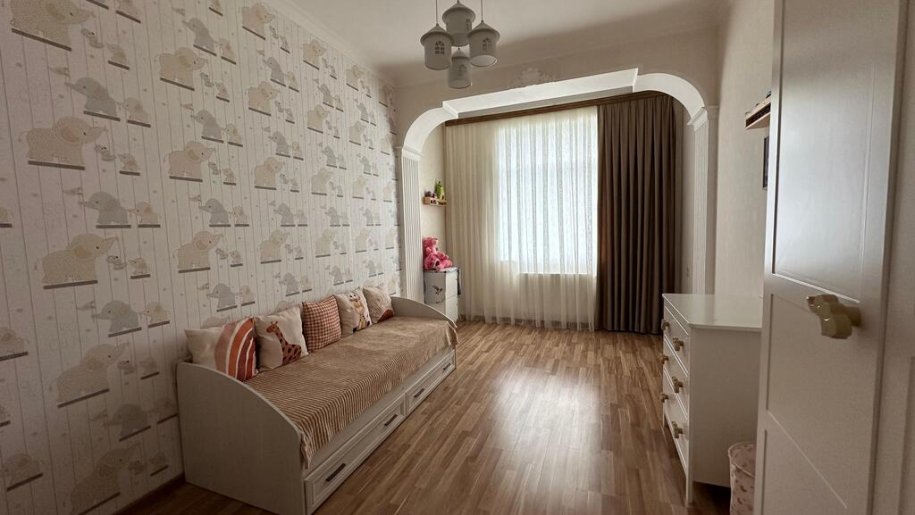 Satılır 4 otaqlı yeni tikili, 135 m², Koroğlu m.-7