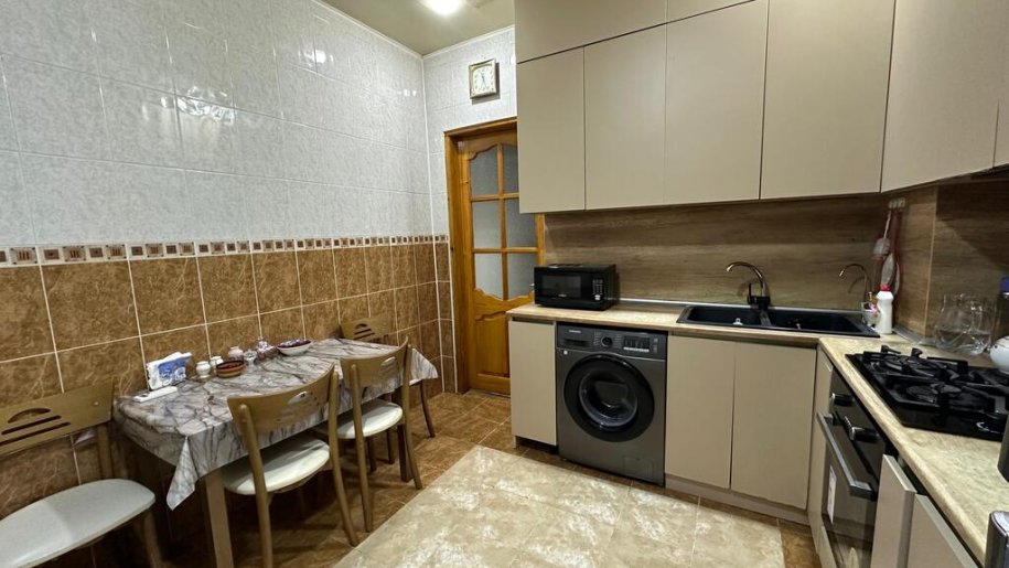 Satılır 4 otaqlı yeni tikili, 135 m², Koroğlu m.-9