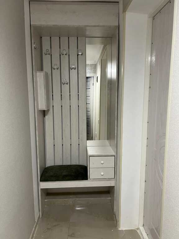 Kirayə verilir 1 otaqlı köhnə tikili, 40 m², Elmlər Akademiyası m.-5