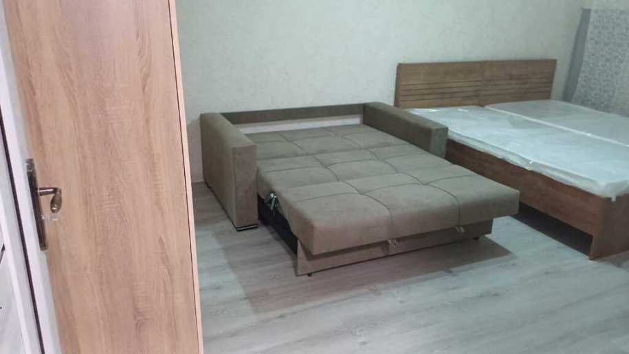Kirayə verilir 1 otaqlı köhnə tikili, 40 m², Elmlər Akademiyası m.-7